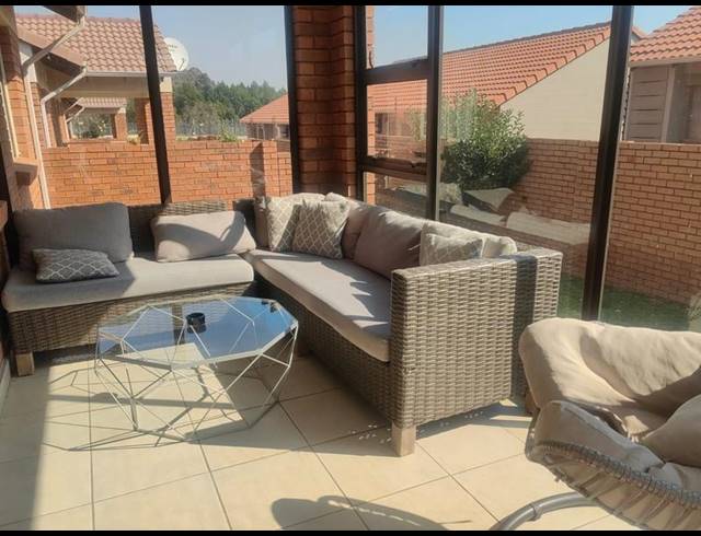 3 BEDROOM PROPERTY TO RENT IN MOOIKLOOF RIDGE ESTATE